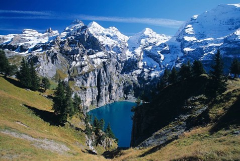 Oeschinensee Lake