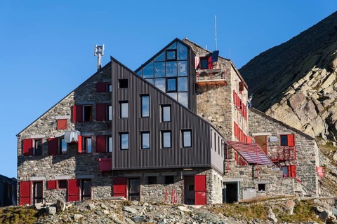 Rifugio Quintino Sella mountain hut