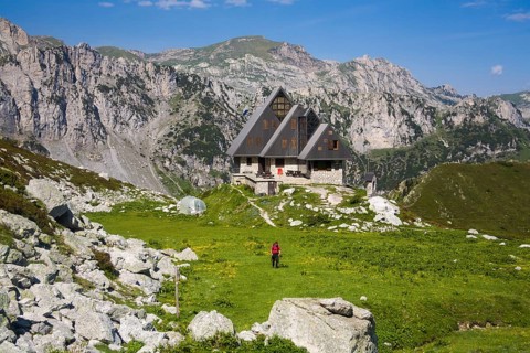 Rifugio Garelli mountain hut