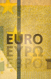 New 5-euro banknote with new security features