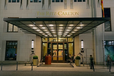 Entrance to the Ritz Carlton Hotel in the Beisheim Center
