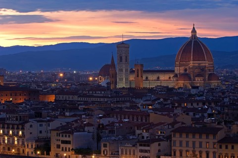 Florence Cathedral or Basilica di Santa Maria del Fiore at dusk