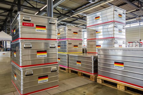 Transport crates for the drinking water treatment plant of the THW