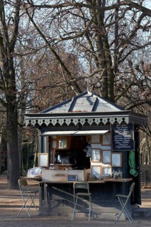 Historic kiosk on the castle grounds in autumn