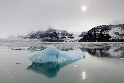 Reflection of icebergs