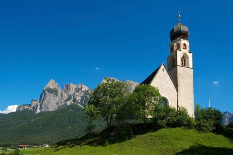 Church of St. Constantine with Sciliar Mountain