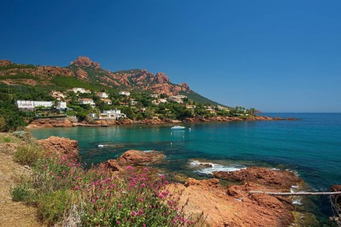 Beach Plage d'Antheor and Cap Roux