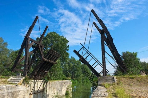 Pont Van Gogh