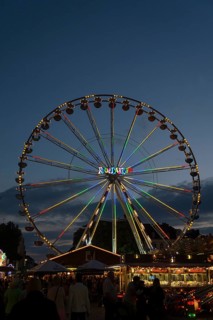 Ferris wheel at dusk
