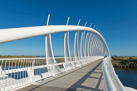 Te Rewa Rewa Bridge against a blue sky