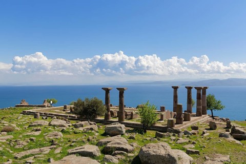 Doric columns of Athena Temple