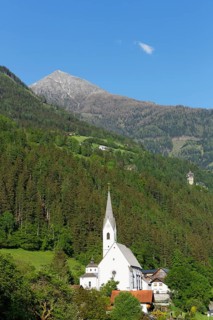 Maria Tax Pilgrimage Church in Stallhofen with Berg Kampleck Mountain
