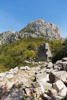 Upper city walls