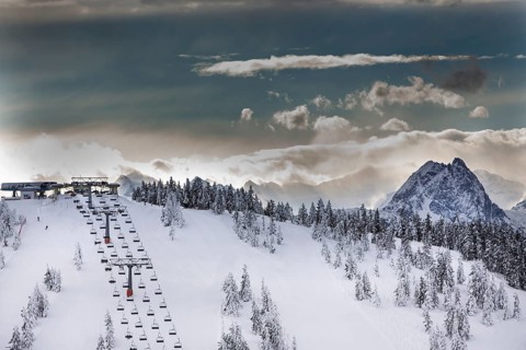 Chair lift on Eiberg Mountain in the Wilder Kaiser Ski World