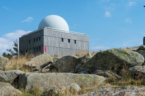 Bocken House information centre on the summit plateau of Mt Brocken