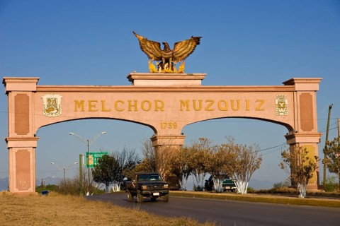 Entrance gate of the city of Muzquiz