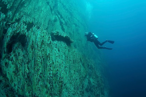 Scuba diver in Barracuda Lake