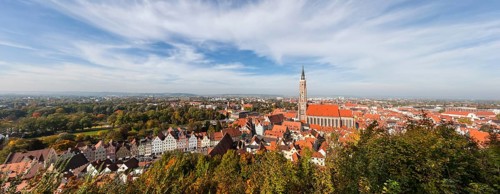 View from the Trausnitz Castle onto the historic city centre and the parish church of St. Martin