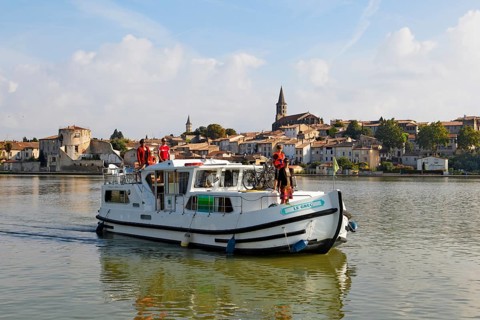 Houseboat on the Canal du Midi