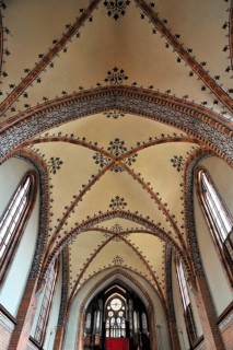 Vaulted ceiling with the altar in Guestrow Cathedral