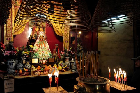 Altar in a Chinese temple in the Sheung Wan quarter