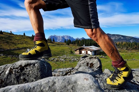 Hikers at the Eggenalm mountain pasture