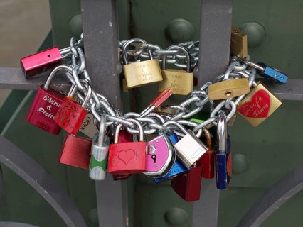 Love locks