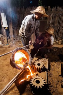 Workers in a foundry