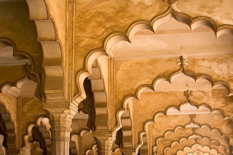Arches in the audience hall of Diwan-i-Aam