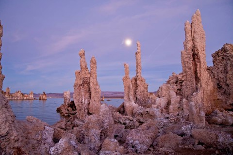 Tufa formations on Mono Lake