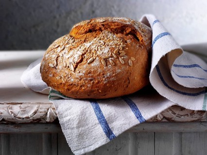 Organic whole grain bread from the bakery