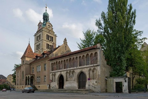 Tower of the parish church of St. Rupert
