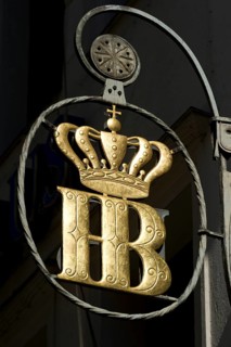 Cast iron sign with the Hofbraeuhaus logo