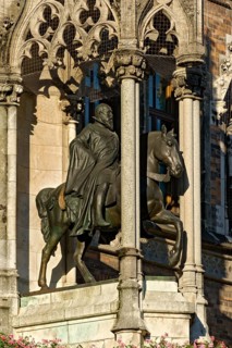 Bronze equestrian statue of Prince Regent Luitpold by Ferdinand von Miller