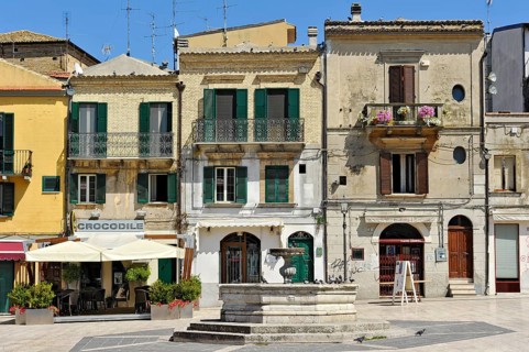 Row of houses on Corso Giuseppe Garibaldi