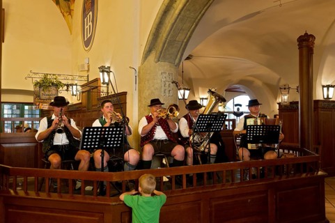 Marching band performing in the 'Schwemme'