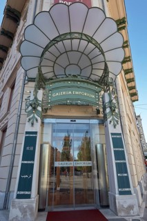 Fashion house