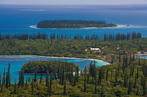 Overlooking the Ile des Pins