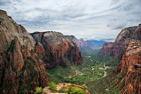 Panoramic views from the lookout at Angels Landing into Zion Canyon