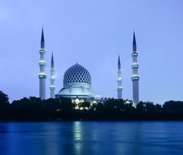Sultan Salahuddin Abdul Aziz Shah Mosque