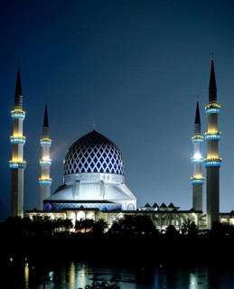 Sultan Salahuddin Abdul Aziz Shah Mosque