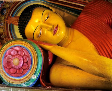 Reclining Buddha in Isurumuniya Rock Temple