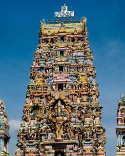 Gopuram or gate tower at the entrance to the Hindu temple of Colombo II