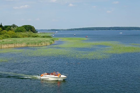 Motor boat on Lake Plauer