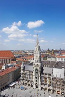Marienplatz square and New Town Hall