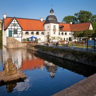 Haus Rodenberg moated castle