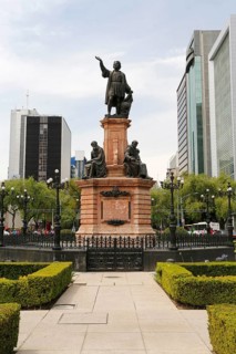 Monumento a Colon or Columbus Monument