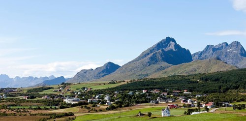 Wide valley landscape near Borg