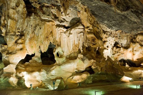 Stalactites and stalagmites in the Cango Caves
