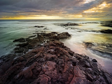 Cold lava on the coast of Pu'uhonua o Honaunau